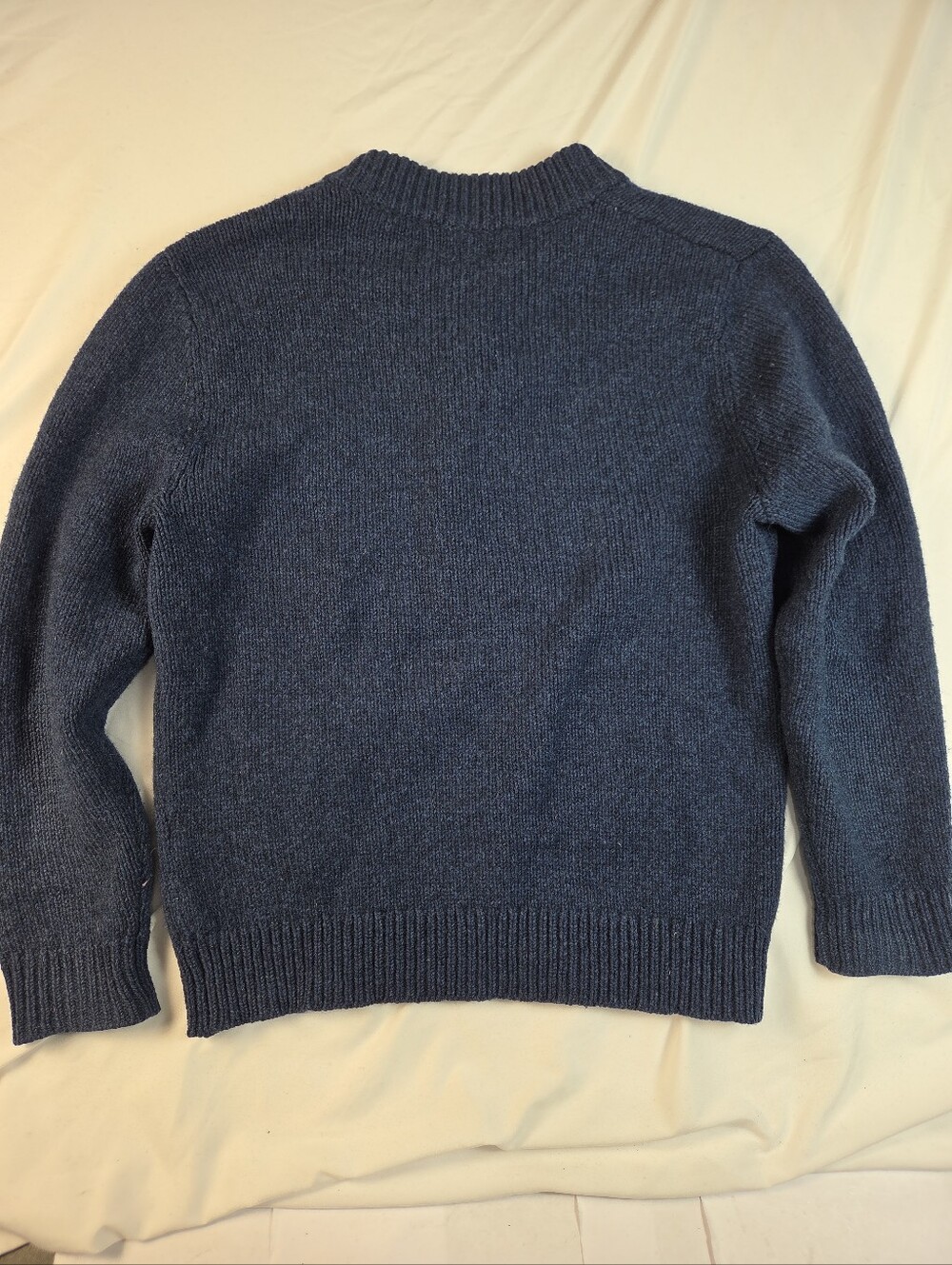 L.L. Bean VTG Classic Rag Wool Henley Navy Button Neck Sweater Men's M-Reg - Picture 7 of 10